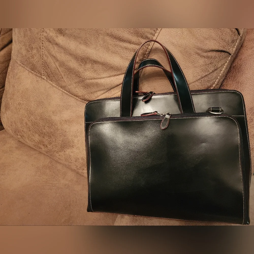 Samsonite never used